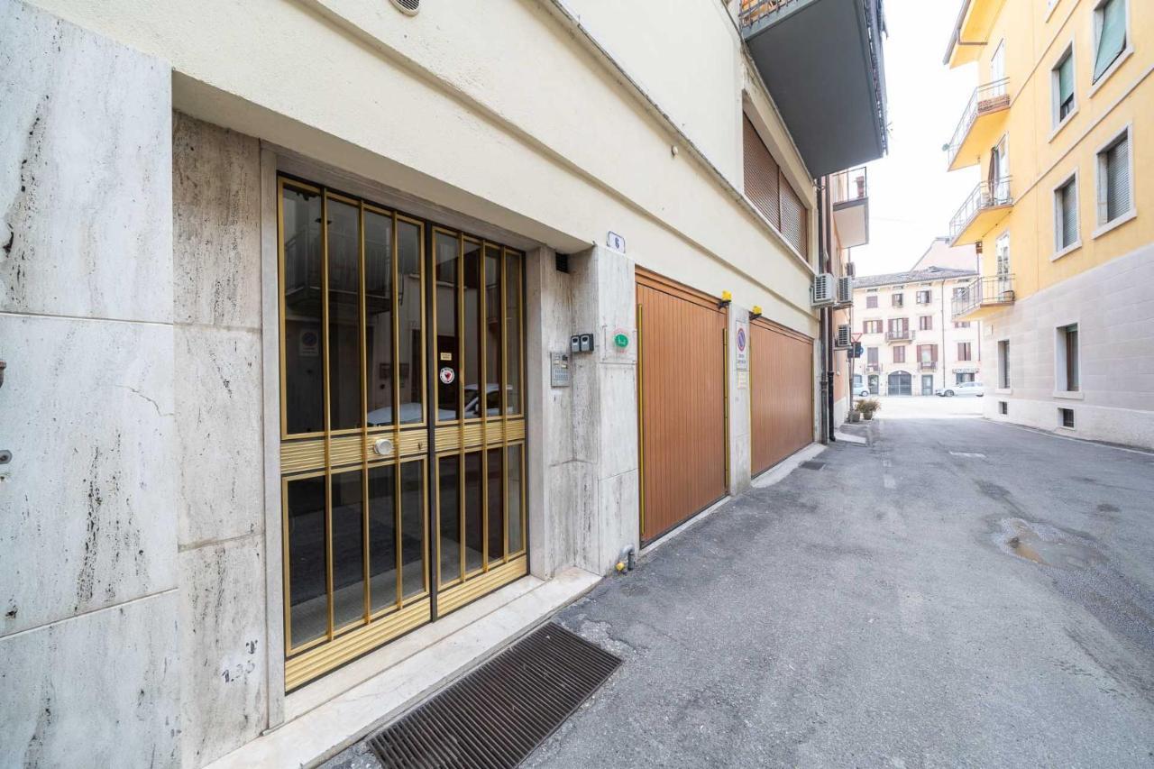 Residenza Al Centro Storico Hotell Verona Exteriör bild